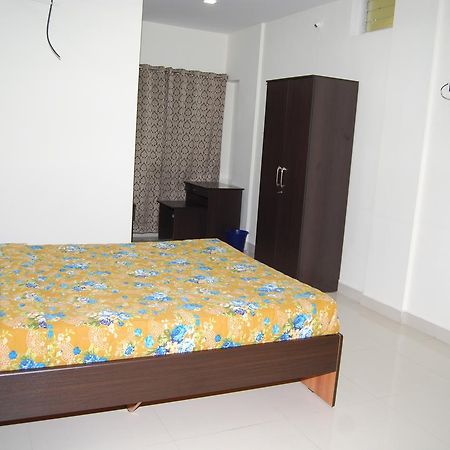 מלון מייזור Pratham Residency מראה חיצוני תמונה